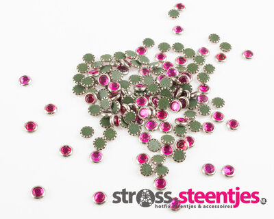 Hotfix Trim SS 16 Kleur Fuchsia in Silver cup (per 144 stuks)
