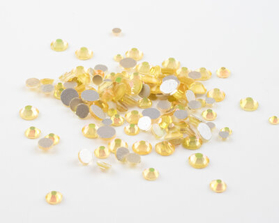 Citrine Twinkle SS 6 Superior Glamour non-hotfix plakstenen per 144 stuks (1 gross)