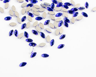 Navette 4 mm Cobalt Blue Non hotfix Rhinestones figuren Superior Glamour (5016A)COB
