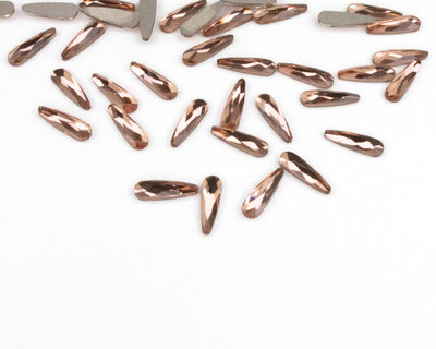 Druppel smal 10 mm Light Peach Non hotfix Rhinestones figuren Superior Glamour (5007)Lt.PE