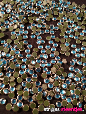 Hotfix Trim SS 16 Kleur Zilver-Aquamarine