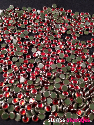 Hotfix Trim SS 16 Kleur Zilver-Rood