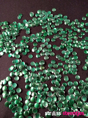 Hotfix Nailheads Kleur Groen rond 4 mm