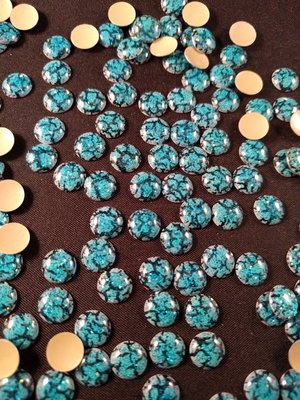 Hotfix Epoxy 8 mm Kleur Tijger Blauw per 5 gram (c.a. 45 stuks)