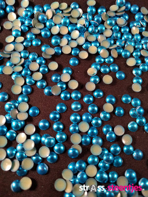Hotfix Dome Studs SS 20 Kleur Blauw