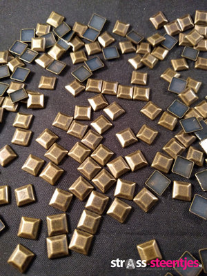 Hotfix Studs Figuur Vierkant 7 mm Kleur Brons